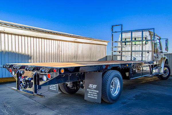 Freightliner Flatbed Body - WO 208826